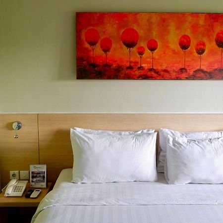 טנגרנג Lemo Hotel Serpong מראה חיצוני תמונה