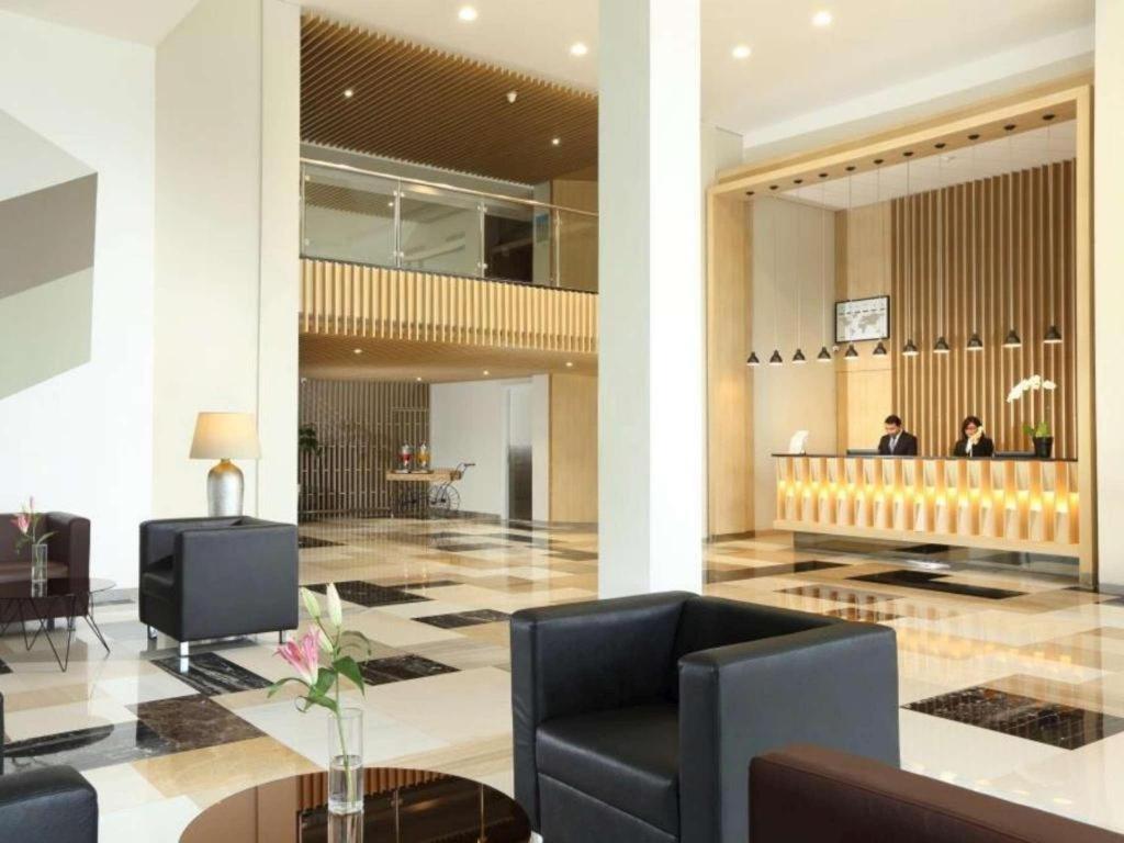 טנגרנג Lemo Hotel Serpong מראה חיצוני תמונה